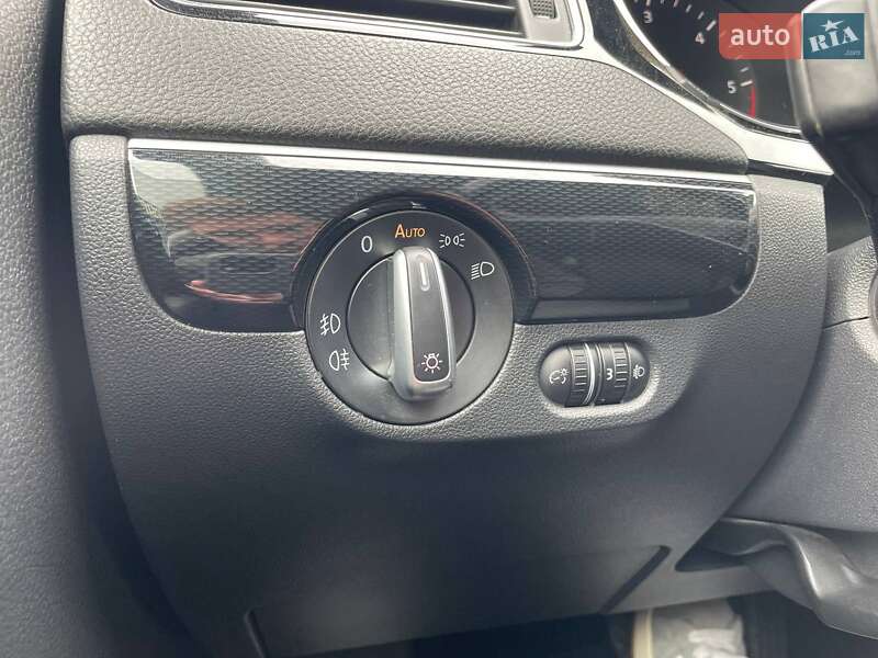 Седан Volkswagen Jetta 2016 в Одессе фото 13 Седан Volkswagen Jetta 2016 в Одессе