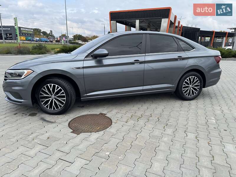 Седан Volkswagen Jetta 2019 в Харкові