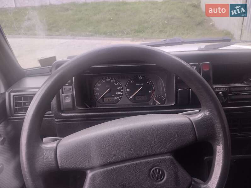 Седан Volkswagen Jetta 1985 в Зарожанах