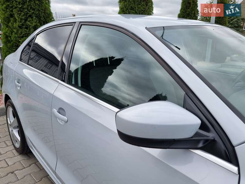 Седан Volkswagen Jetta 2017 в Виннице
