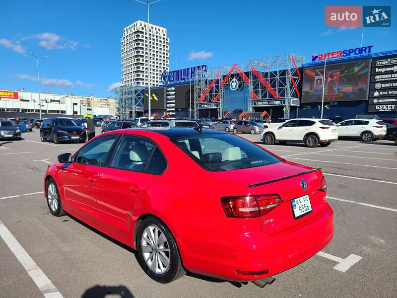Седан Volkswagen Jetta 2015 в Києві фото 2 Седан Volkswagen Jetta 2015 в Києві