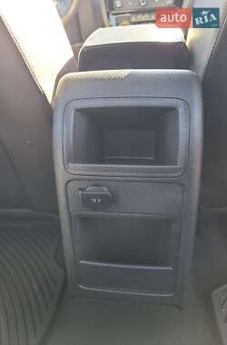Седан Volkswagen Jetta 2015 в 