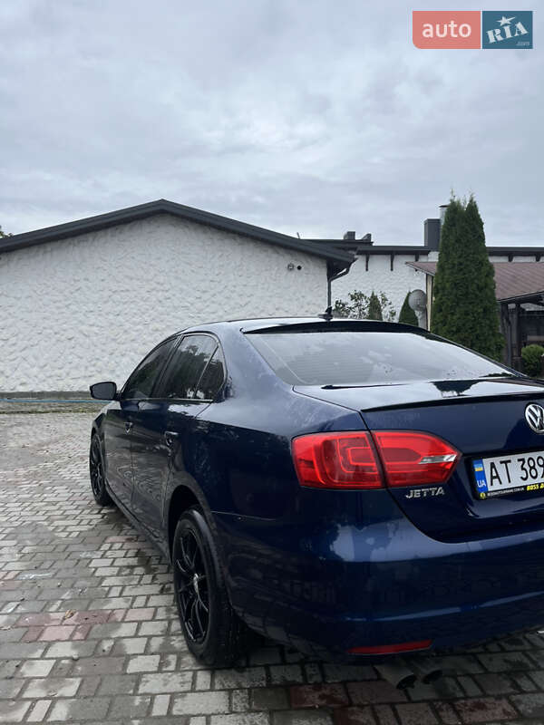 Седан Volkswagen Jetta 2010 в Косове фото 5 Седан Volkswagen Jetta 2010 в Косове