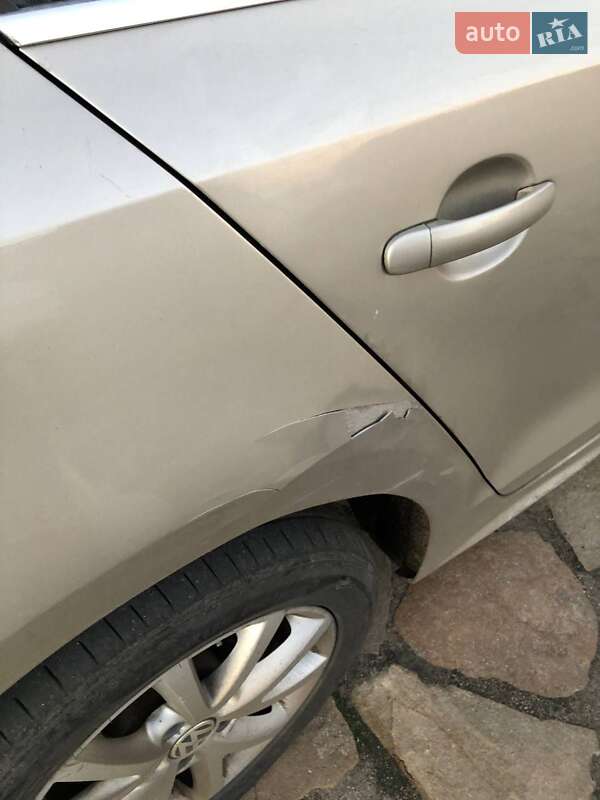 Седан Volkswagen Jetta 2013 в Полтаве