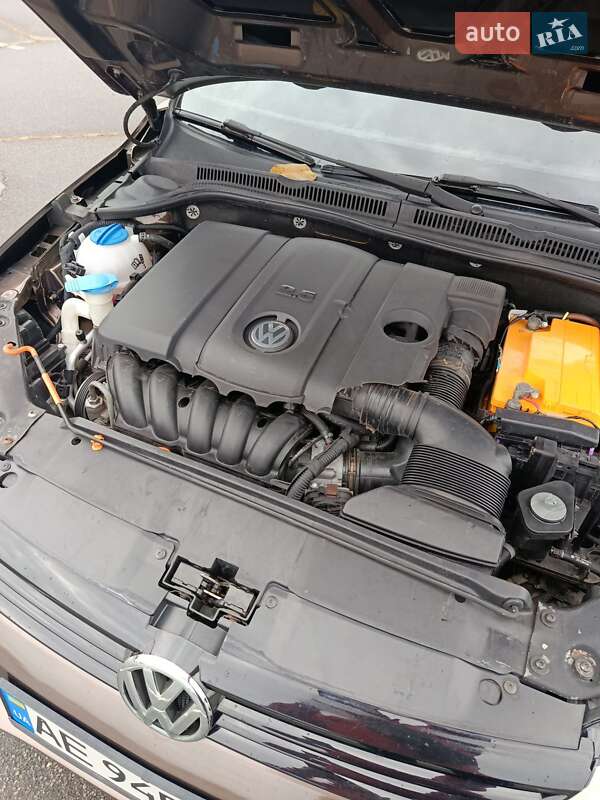 Седан Volkswagen Jetta 2011 в Днепре