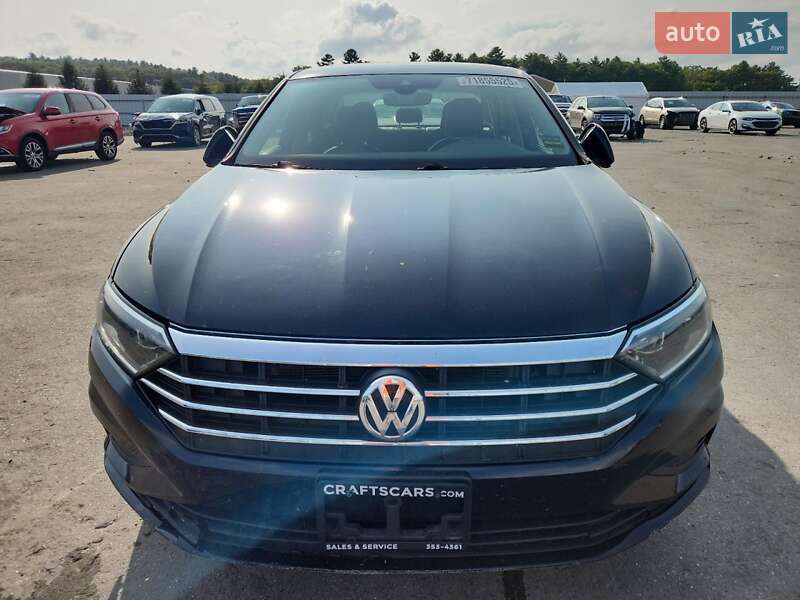 Седан Volkswagen Jetta 2021 в Рівному