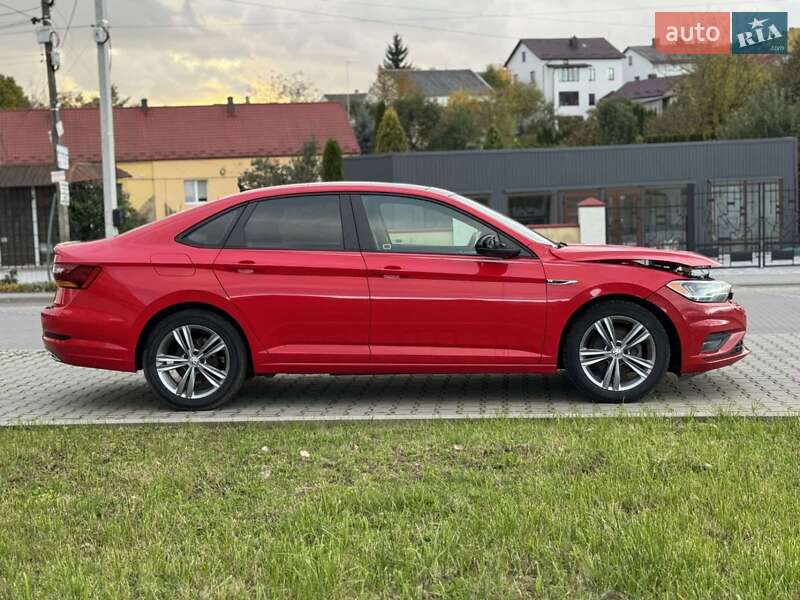 Седан Volkswagen Jetta 2018 в Львове