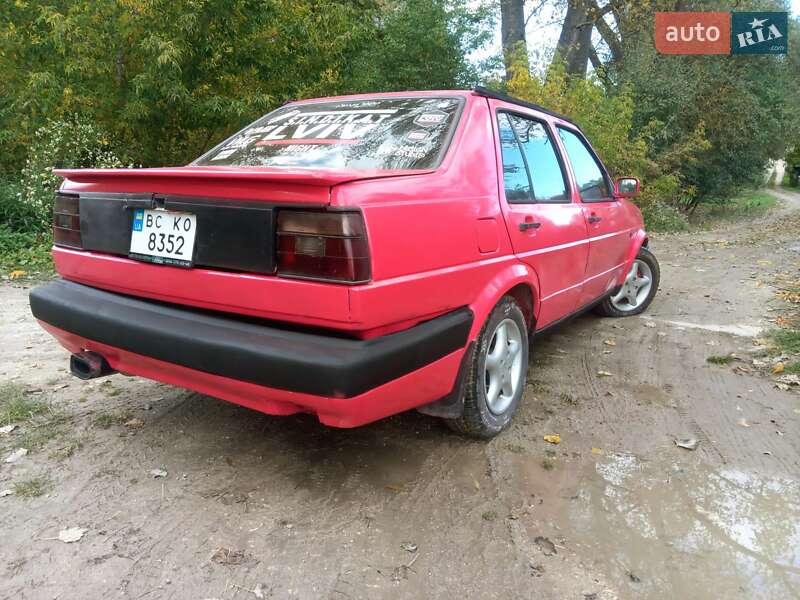 Седан Volkswagen Jetta 1984 в Збараже