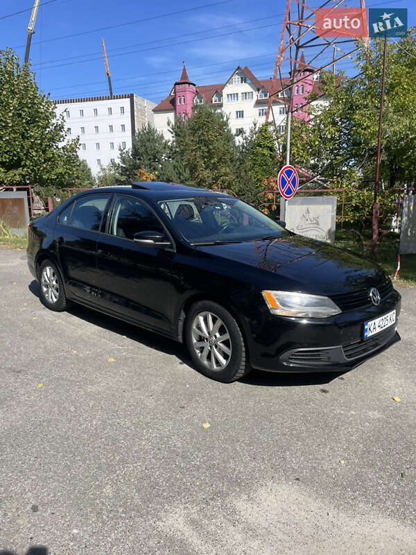 Седан Volkswagen Jetta 2010 в Киеве фото 3 Седан Volkswagen Jetta 2010 в Киеве