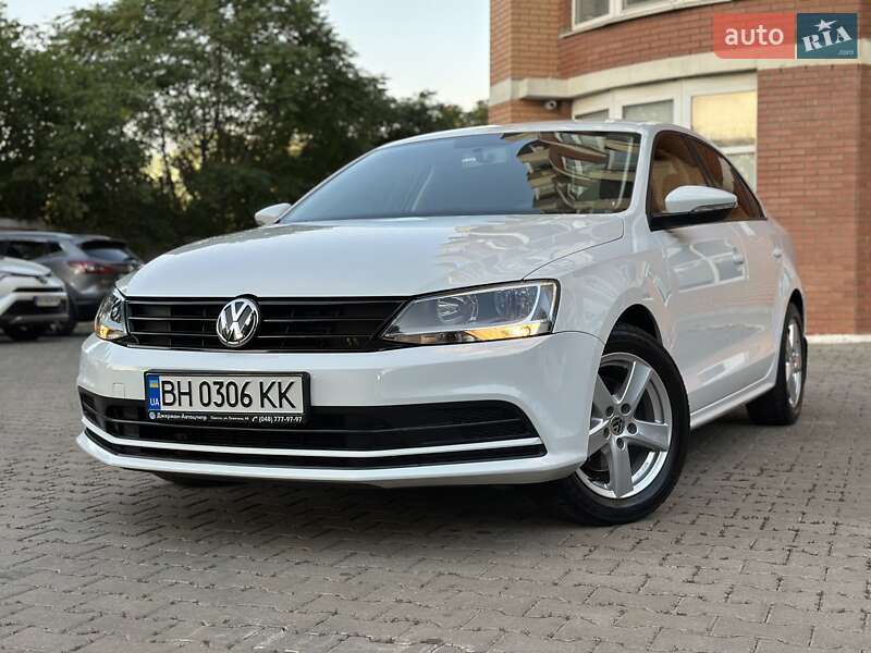 Седан Volkswagen Jetta 2016 в Одессе