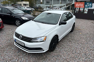 Седан Volkswagen Jetta 2014 в 