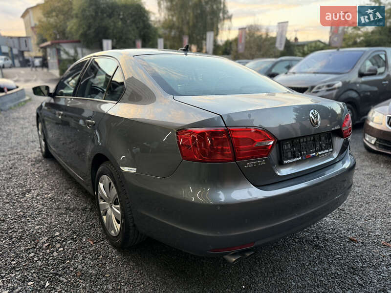 Седан Volkswagen Jetta 2014 в Львове фото 7 Седан Volkswagen Jetta 2014 в Львове