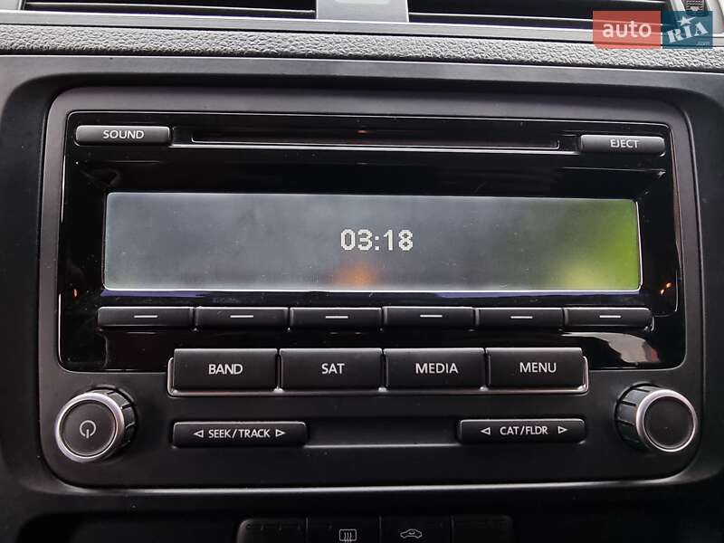 Седан Volkswagen Jetta 2012 в Вінниці фото 46 Седан Volkswagen Jetta 2012 в Вінниці