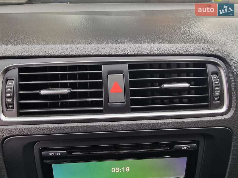 Седан Volkswagen Jetta 2012 в Вінниці фото 45 Седан Volkswagen Jetta 2012 в Вінниці