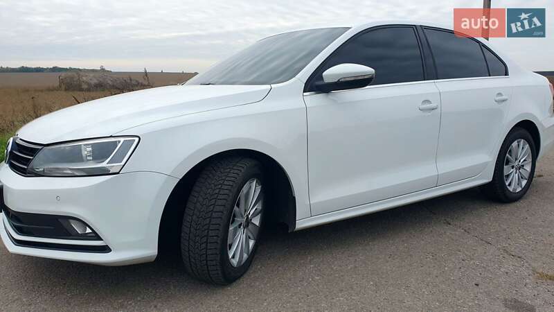 Седан Volkswagen Jetta 2016 в Тетієві фото 21 Седан Volkswagen Jetta 2016 в Тетієві
