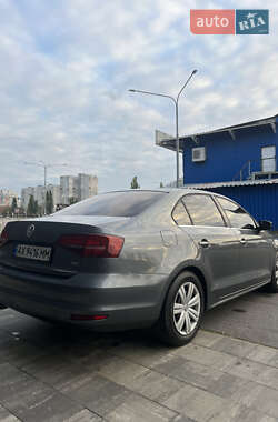 Седан Volkswagen Jetta 2017 в 