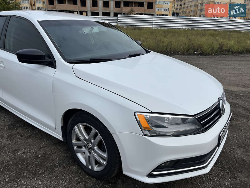Седан Volkswagen Jetta 2014 в Києві фото 7 Седан Volkswagen Jetta 2014 в Києві
