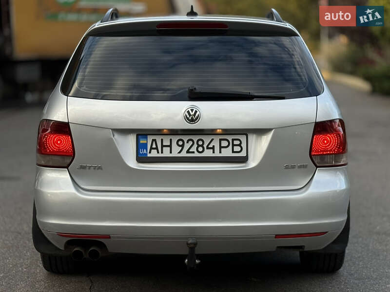 Універсал Volkswagen Jetta 2009 в Дніпрі