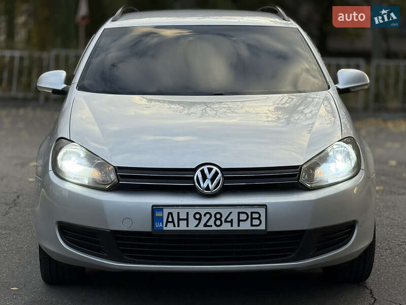 Універсал Volkswagen Jetta 2009 в Дніпрі