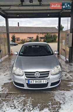 Седан Volkswagen Jetta 2006 в Ивано-Франковске
