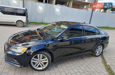Седан Volkswagen Jetta 2015 в 