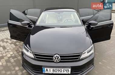 Седан Volkswagen Jetta 2016 в 