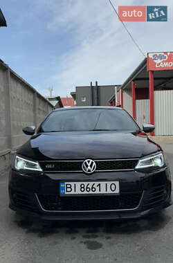Седан Volkswagen Jetta 2013 в Киеве