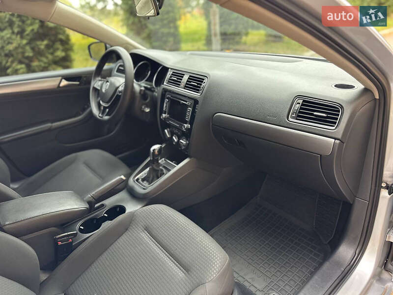 Седан Volkswagen Jetta 2015 в Белой Церкви фото 40 Седан Volkswagen Jetta 2015 в Белой Церкви