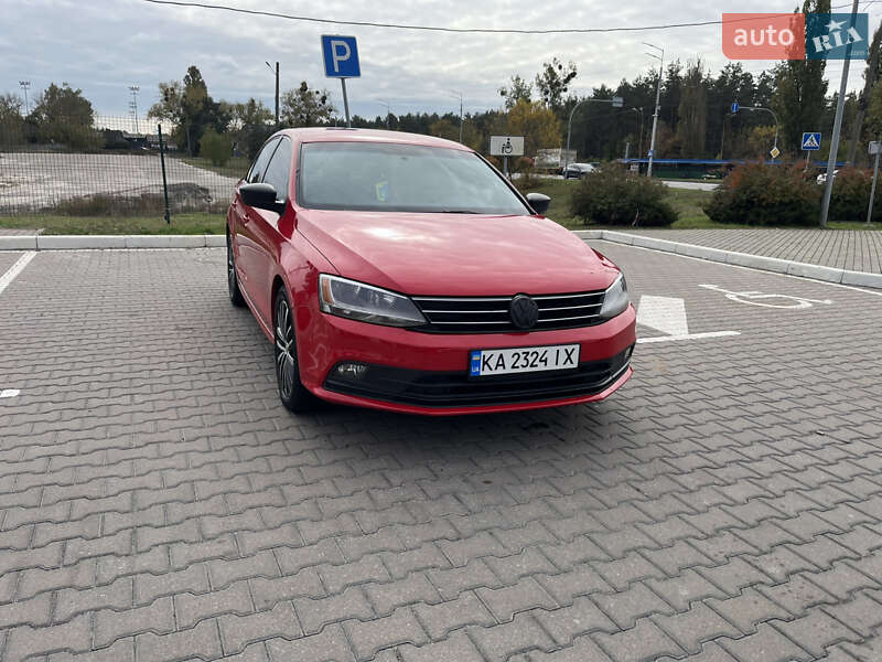 Седан Volkswagen Jetta 2016 в Киеве фото 2 Седан Volkswagen Jetta 2016 в Киеве