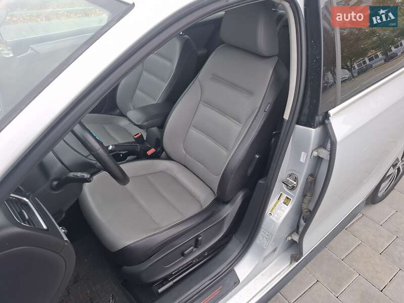 Седан Volkswagen Jetta 2012 в Черкассах фото 13 Седан Volkswagen Jetta 2012 в Черкассах