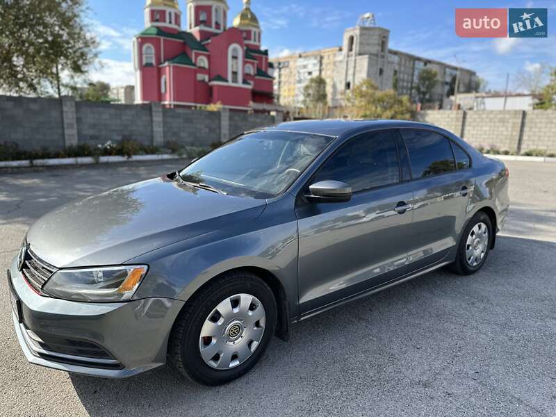 Седан Volkswagen Jetta 2015 в Каменском