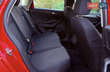 Седан Volkswagen Jetta 2020 в 