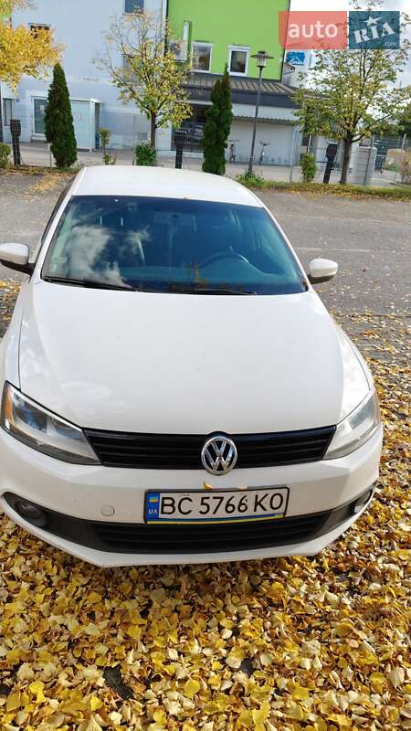 Седан Volkswagen Jetta 2010 в Львові фото 5 Седан Volkswagen Jetta 2010 в Львові