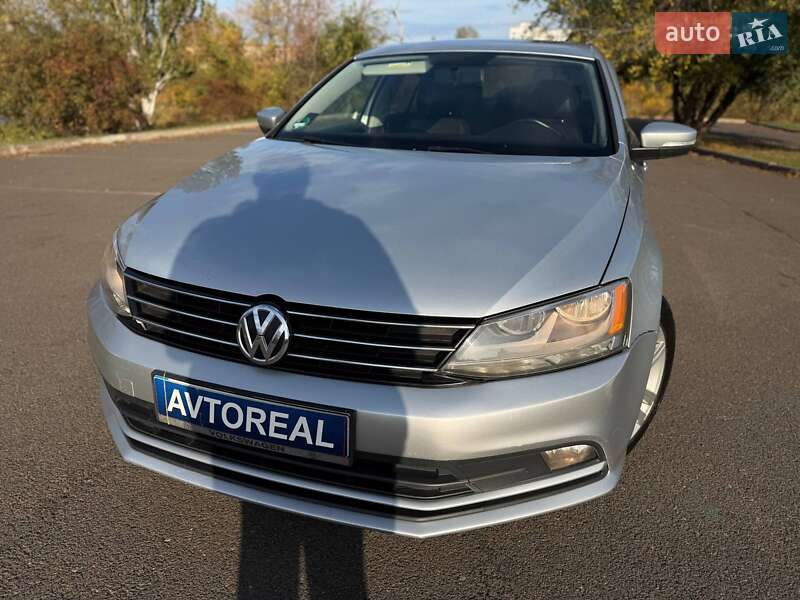 Седан Volkswagen Jetta 2015 в Кривом Роге