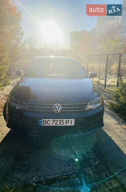 Седан Volkswagen Jetta 2016 в Львове