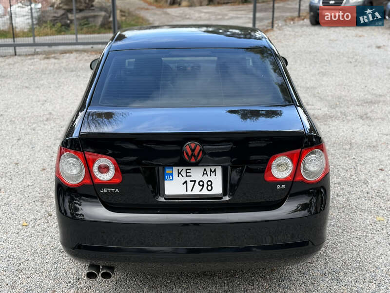 Седан Volkswagen Jetta 2006 в Новомосковске фото 10 Седан Volkswagen Jetta 2006 в Новомосковске