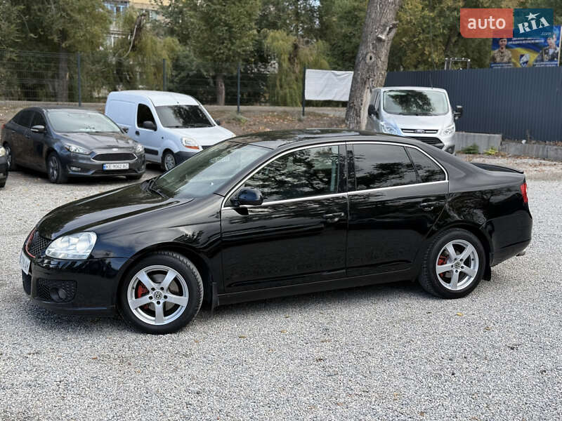 Седан Volkswagen Jetta 2006 в Новомосковске фото 12 Седан Volkswagen Jetta 2006 в Новомосковске