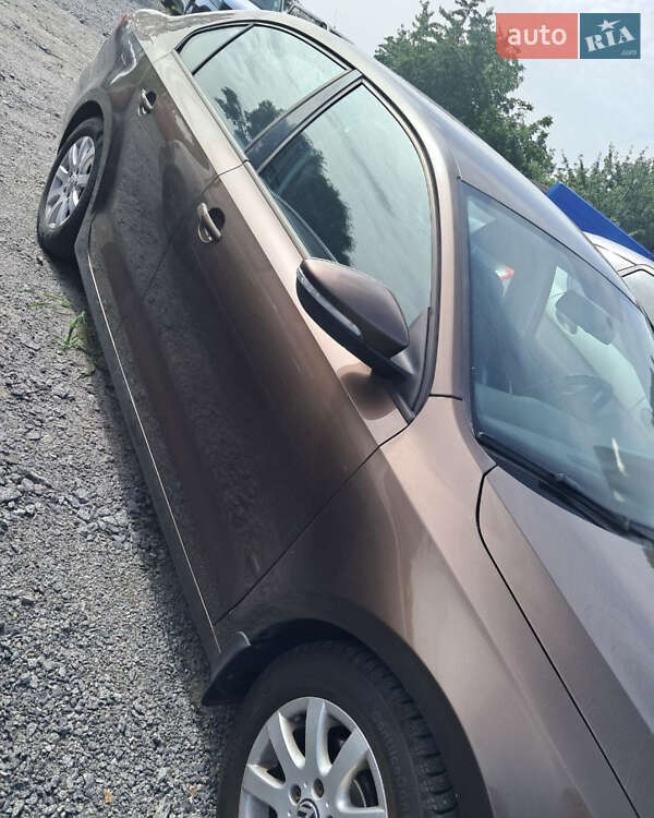 Седан Volkswagen Jetta 2011 в Дунаївцях фото Седан Volkswagen Jetta 2011 в Дунаївцях