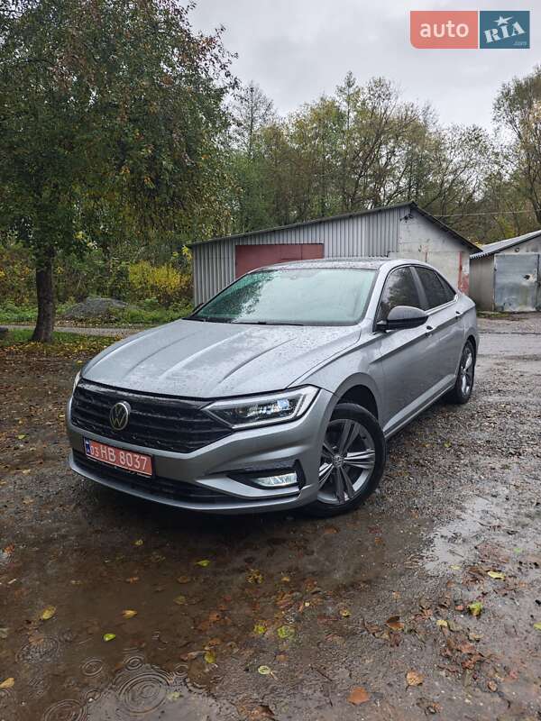Volkswagen Jetta 2019