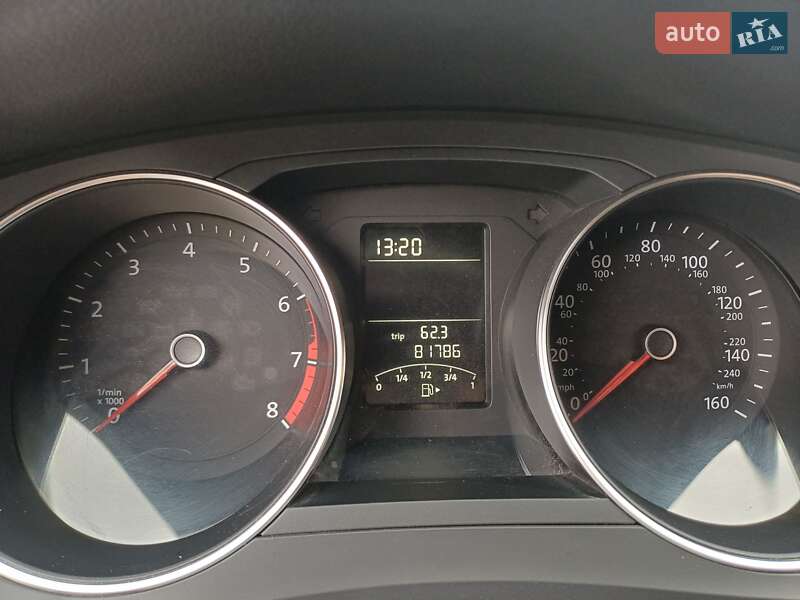 Седан Volkswagen Jetta 2015 в Днепре фото 5 Седан Volkswagen Jetta 2015 в Днепре
