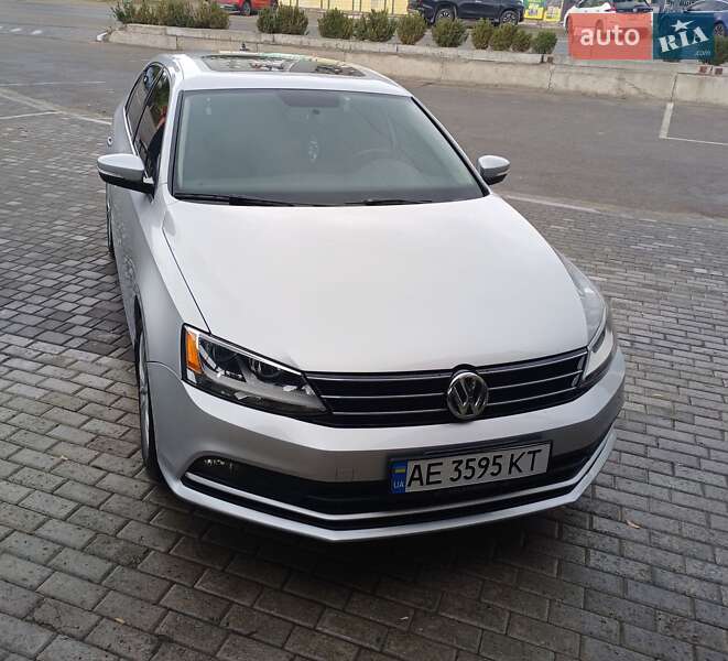 Седан Volkswagen Jetta 2015 в Днепре фото 22 Седан Volkswagen Jetta 2015 в Днепре