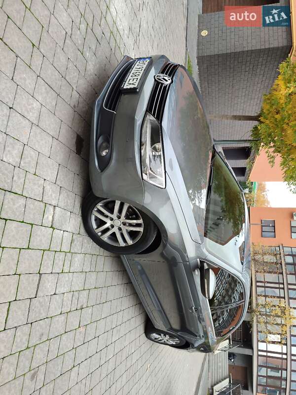 Седан Volkswagen Jetta 2012 в Ивано-Франковске