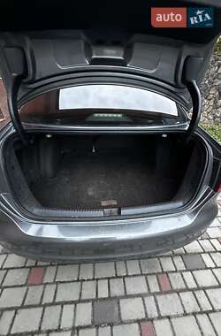 Седан Volkswagen Jetta 2014 в 