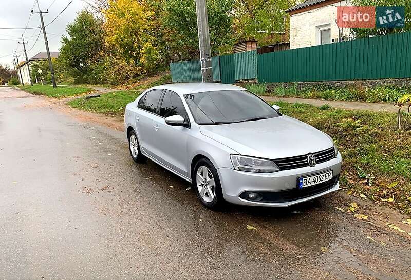 Седан Volkswagen Jetta 2011 в Новоукраинке фото 15 Седан Volkswagen Jetta 2011 в Новоукраинке