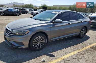 Седан Volkswagen Jetta 2019 в  Седан Volkswagen Jetta 2019 в