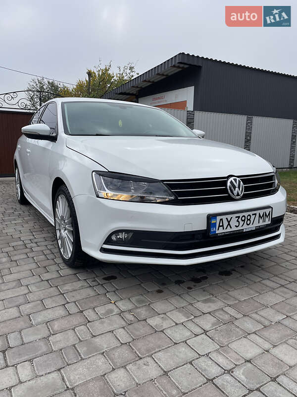 Седан Volkswagen Jetta 2016 в Магдалинівці фото 7 Седан Volkswagen Jetta 2016 в Магдалинівці