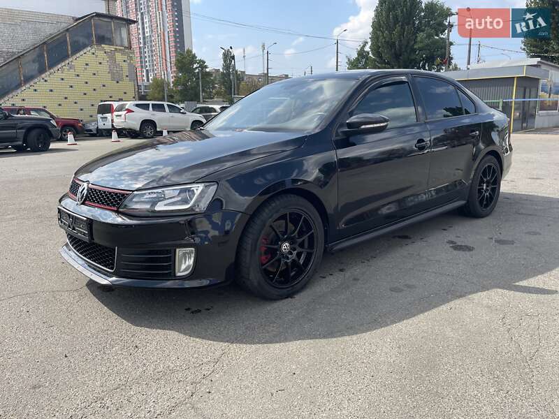 Volkswagen Jetta 2015