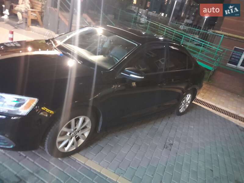 Седан Volkswagen Jetta 2011 в Києві фото 3 Седан Volkswagen Jetta 2011 в Києві