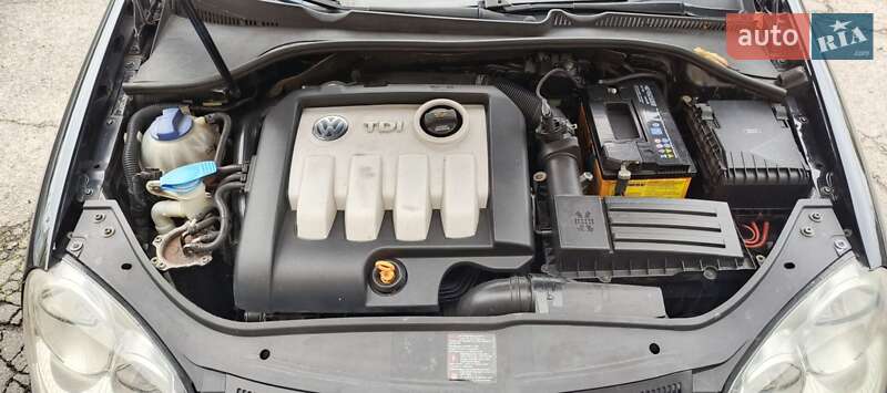 Седан Volkswagen Jetta 2006 в Лубнах