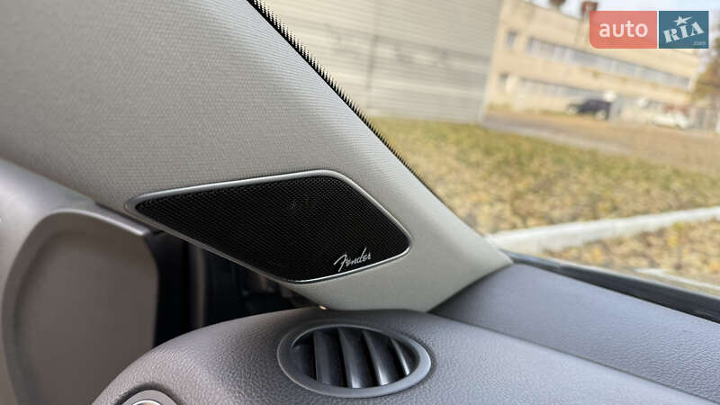 Седан Volkswagen Jetta 2013 в Киеве фото 28 Седан Volkswagen Jetta 2013 в Киеве